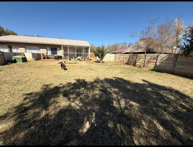 3 BEDROOM FREESTANDING SOLD IN DECLERCQVILLE